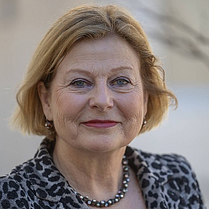 Pearl Dykstra